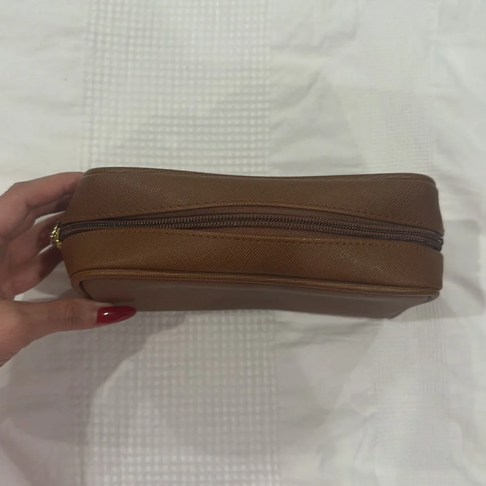 Michael Kors tan bag